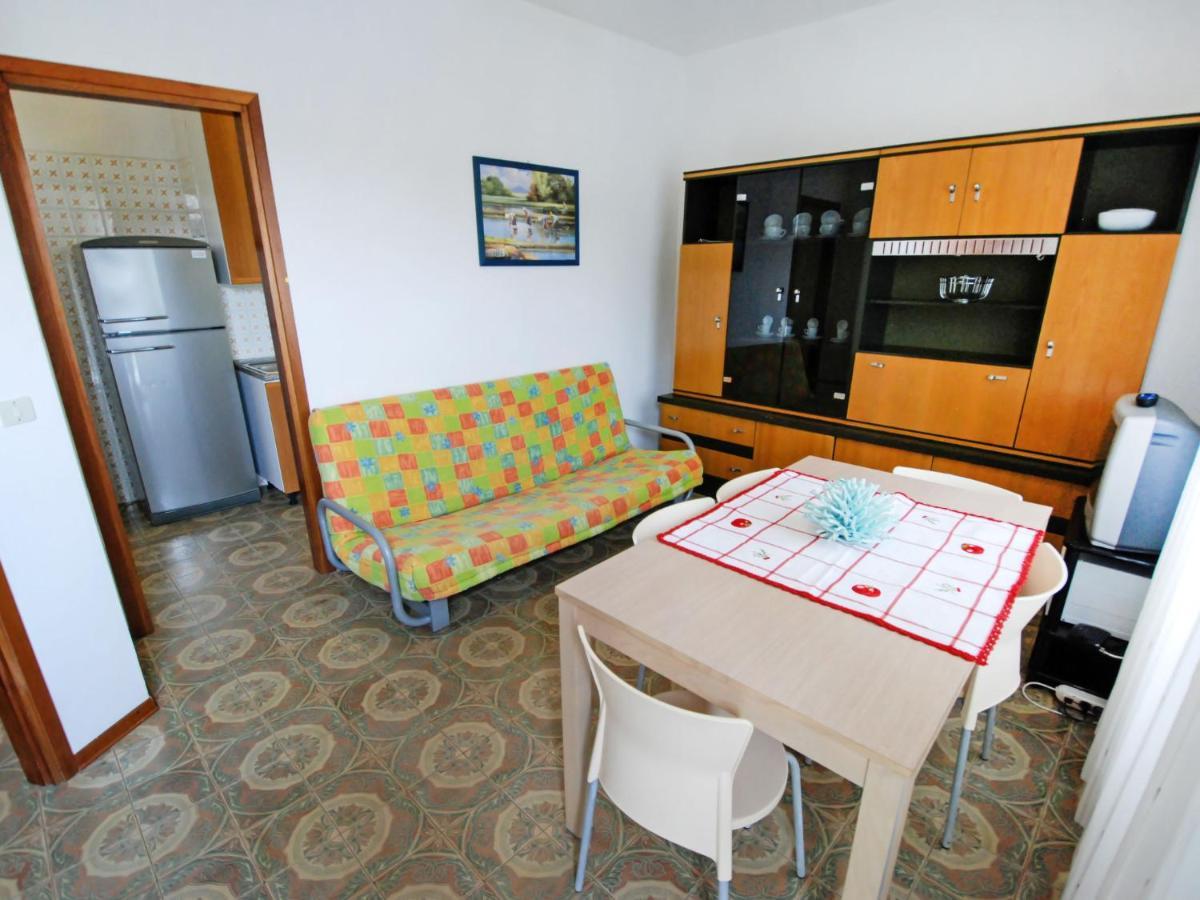 Apartment Villaggio Azzurro-2 By Interhome